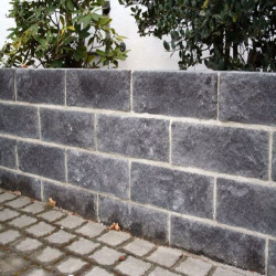 20 cm tiefe Granit Schlossmauersteine Alvaro anthrazit 30 cm hoch