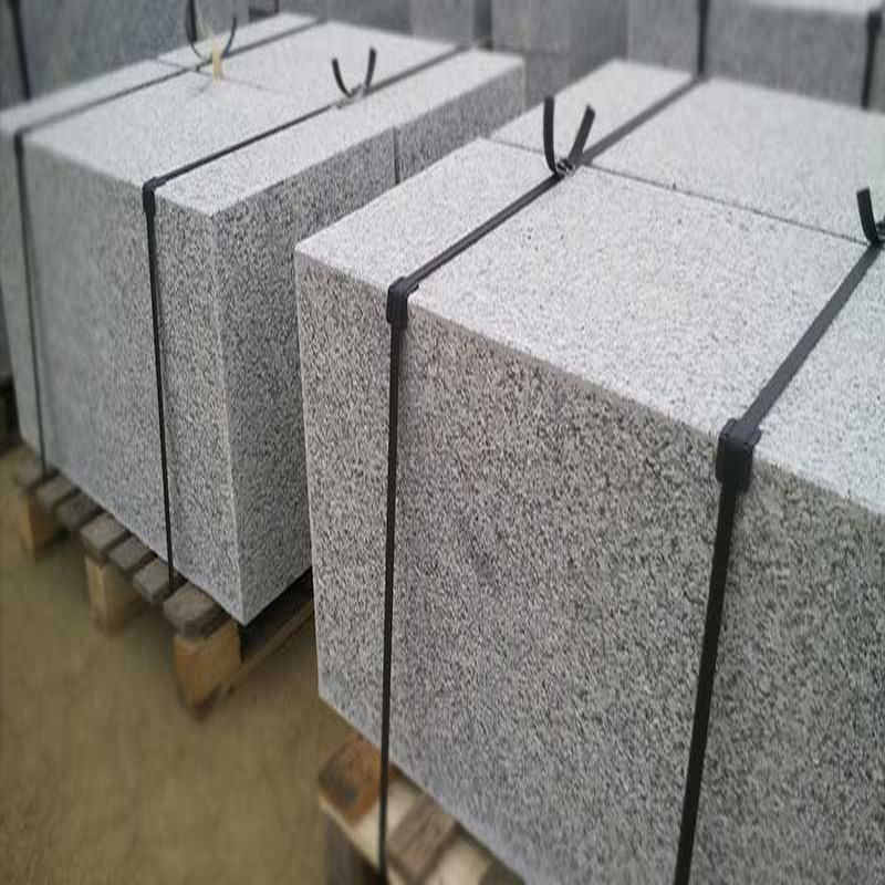 Granit Sitzblöcke Griys hellgrau 45 x 45 cm 90 cm lang