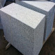 Granit Sitzblöcke Griys hellgrau Detail