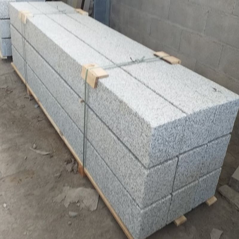 25 x 25 cm Granitpfosten Elena weißgrau 300 cm lang