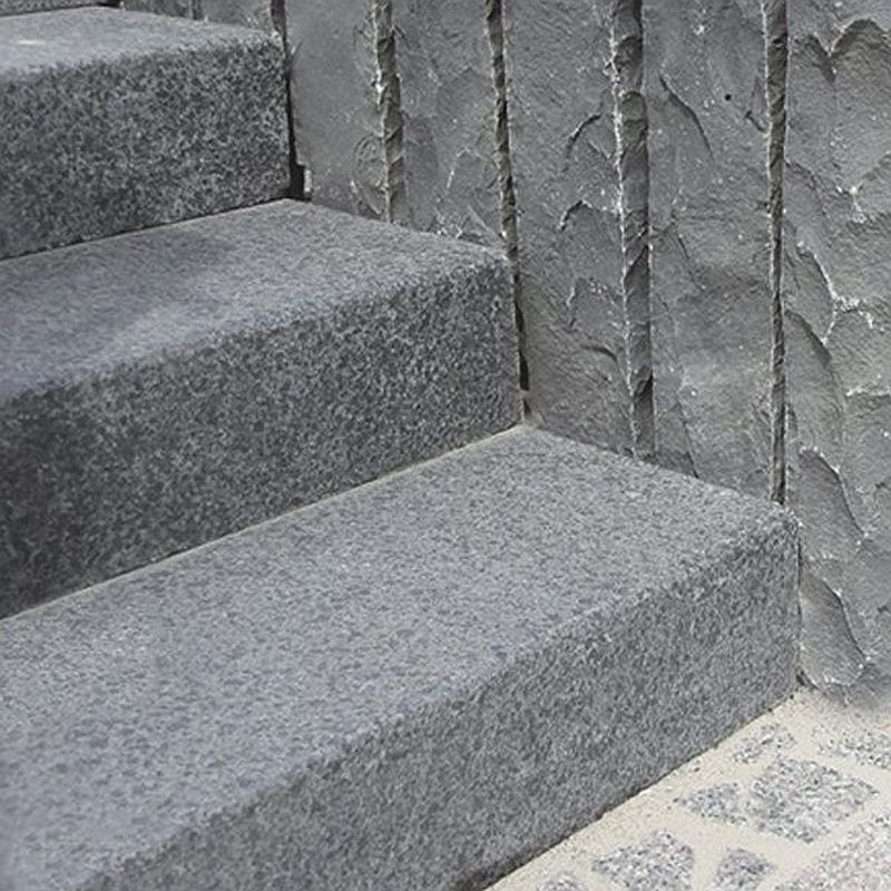 15 x 45 cm Granit Blockstufen Pedro Black schwarz 100 cm lang