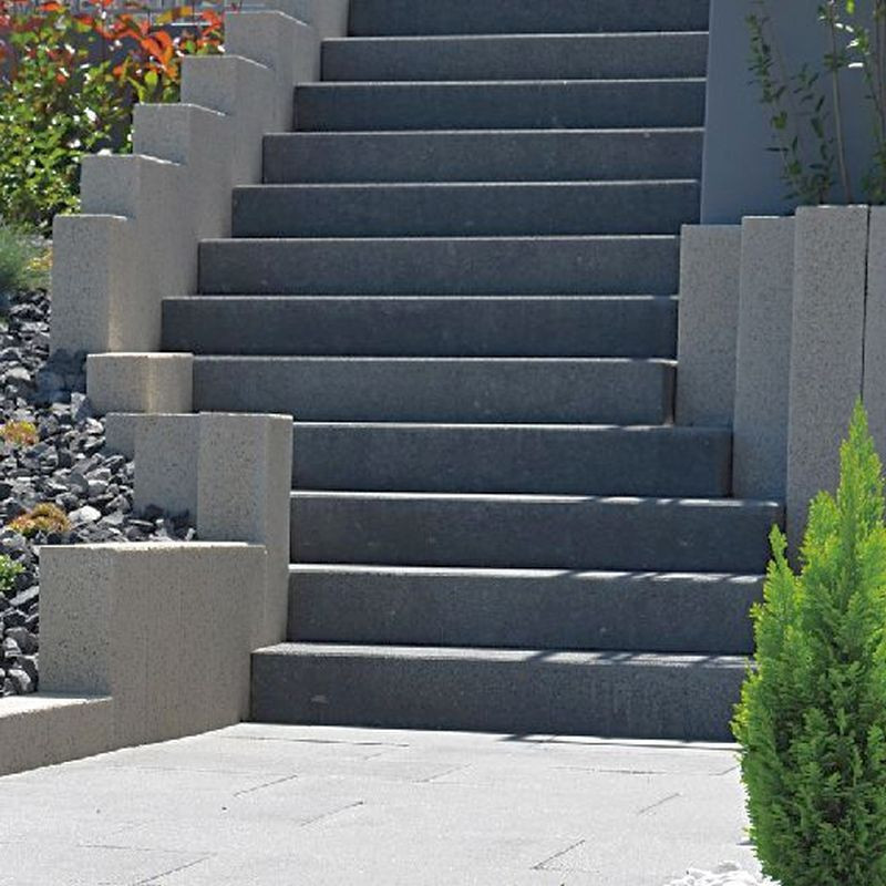 15 x 45 cm Granit Blockstufen Pedro Black schwarz