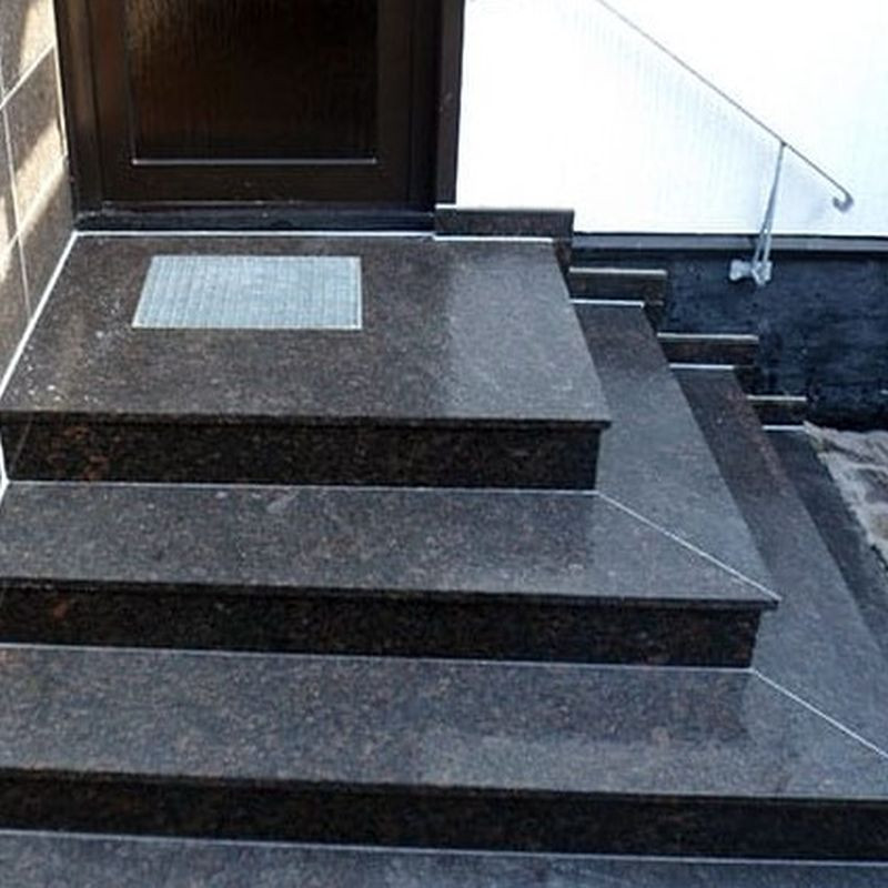 6 cm starke Granit-Podestplatte Pedro Black schwarz
