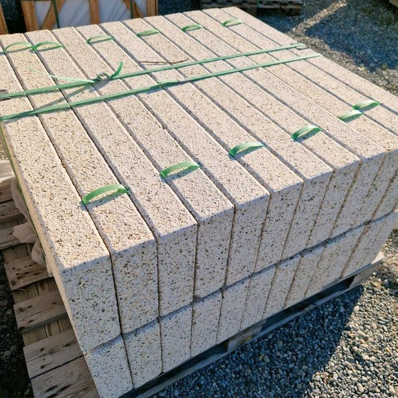 12 x 25 cm Granit Bordsteine Tiago gelb